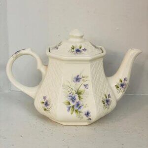 Vintage Sadler Windsor Pansy Tea Pot Lattice Trellis Embossed Floral Basketweave